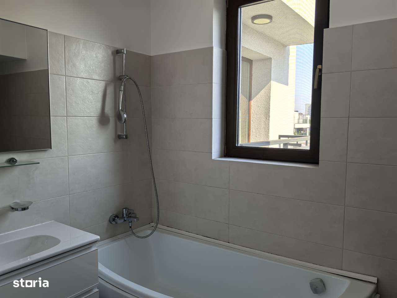 3 Cam.Parcul Carol ,83mp,Terase,Parcare,Mobilat si Utilat-10