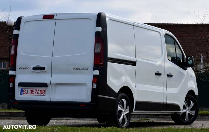 Renault Trafic - 6