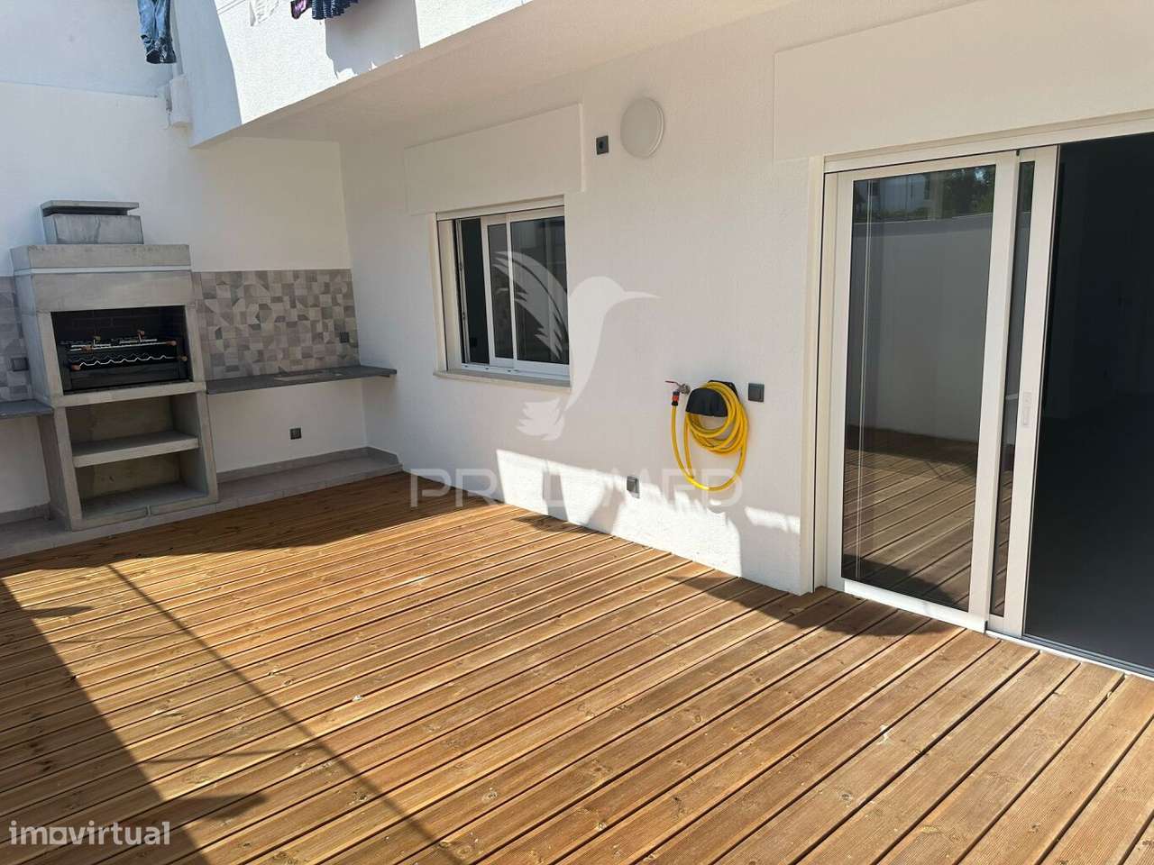 APARTAMENTO T3 REMODELADO - Grande imagem: 1/17