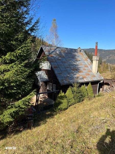 Casa de vacanta cu 20 ari teren langa telescaun - Imagine principală: 4/8