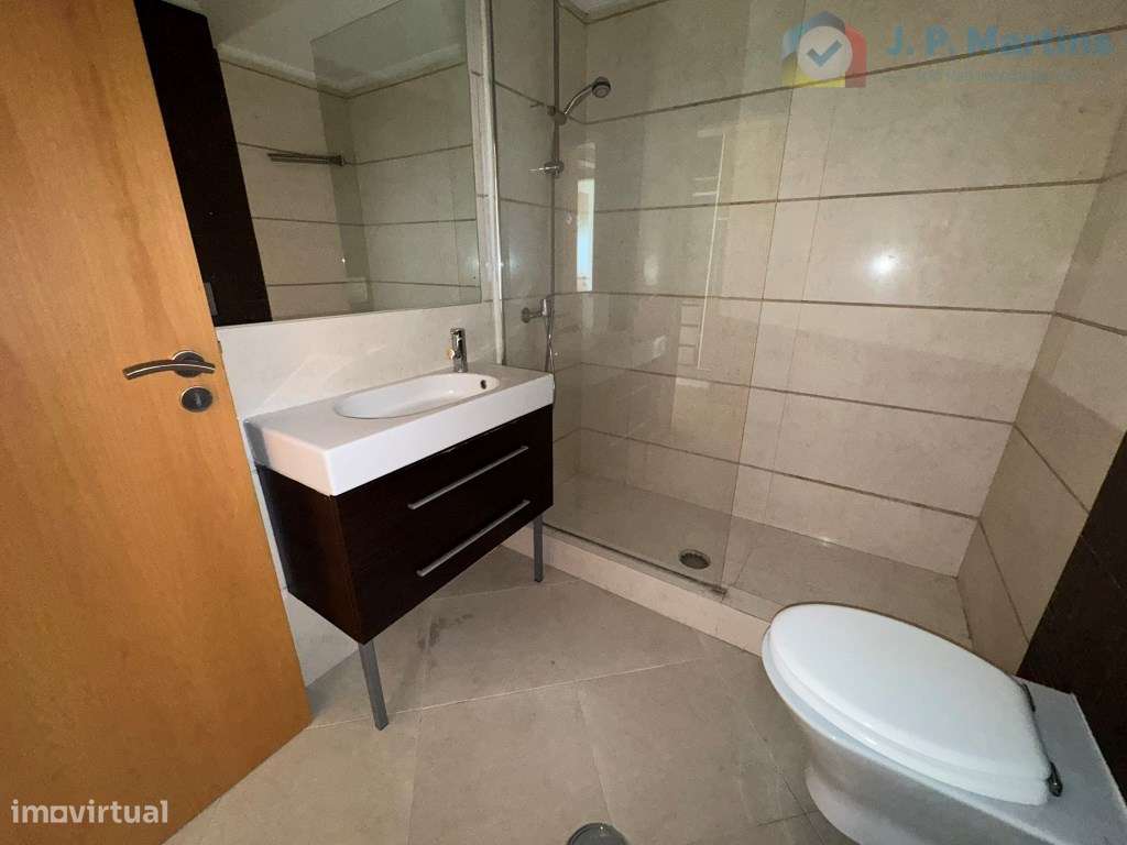 T3 c/ parqueamento e arrecadação, Lavradio (Barreiro)-25