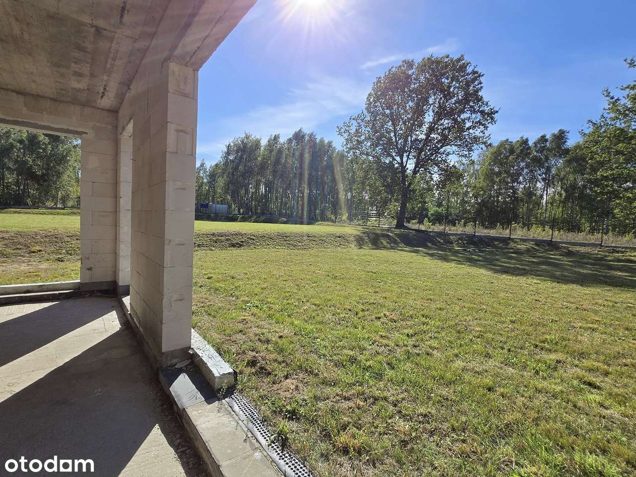 DOM Z WIDOKAMI. Działka- 900m/ Stan Surowy-Otwarty/Dachówka Ceramiczna-5