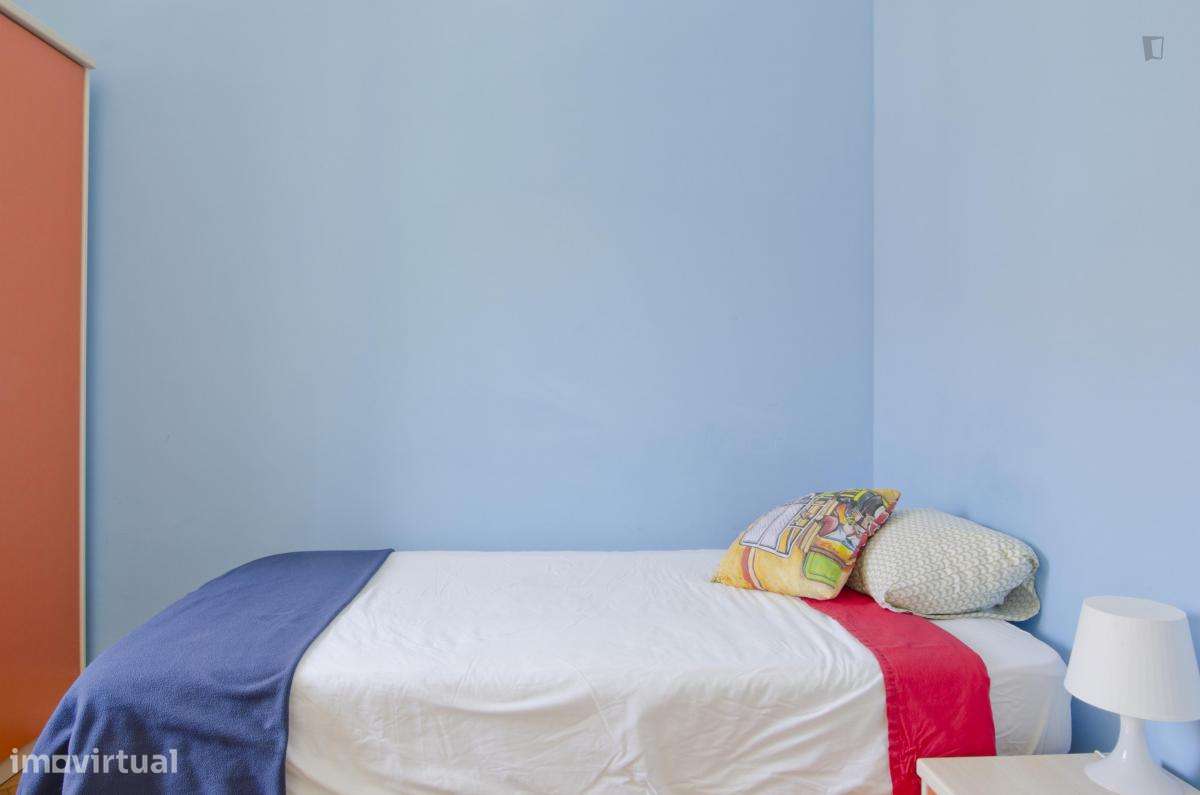 Quarto - localizado em Penha de França Lisbon - Grande imagem: 5/20