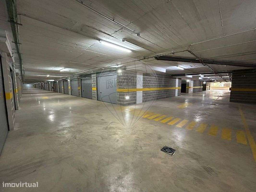 Garagem  para arrendamento - Grande imagem: 4/8