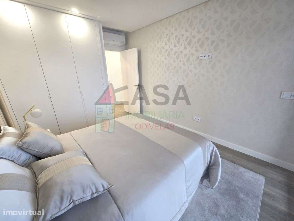 Apartamentos T2 e T3 em condomínio fechado com piscina-23