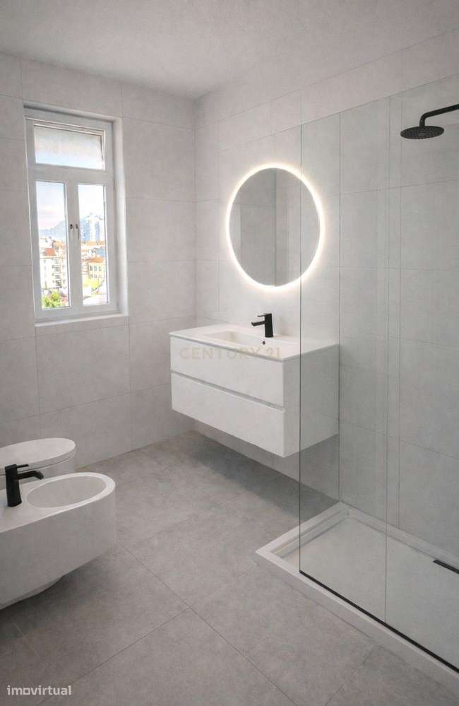 Apartamento Renovado em open-space na Penha de França, Lisboa-7