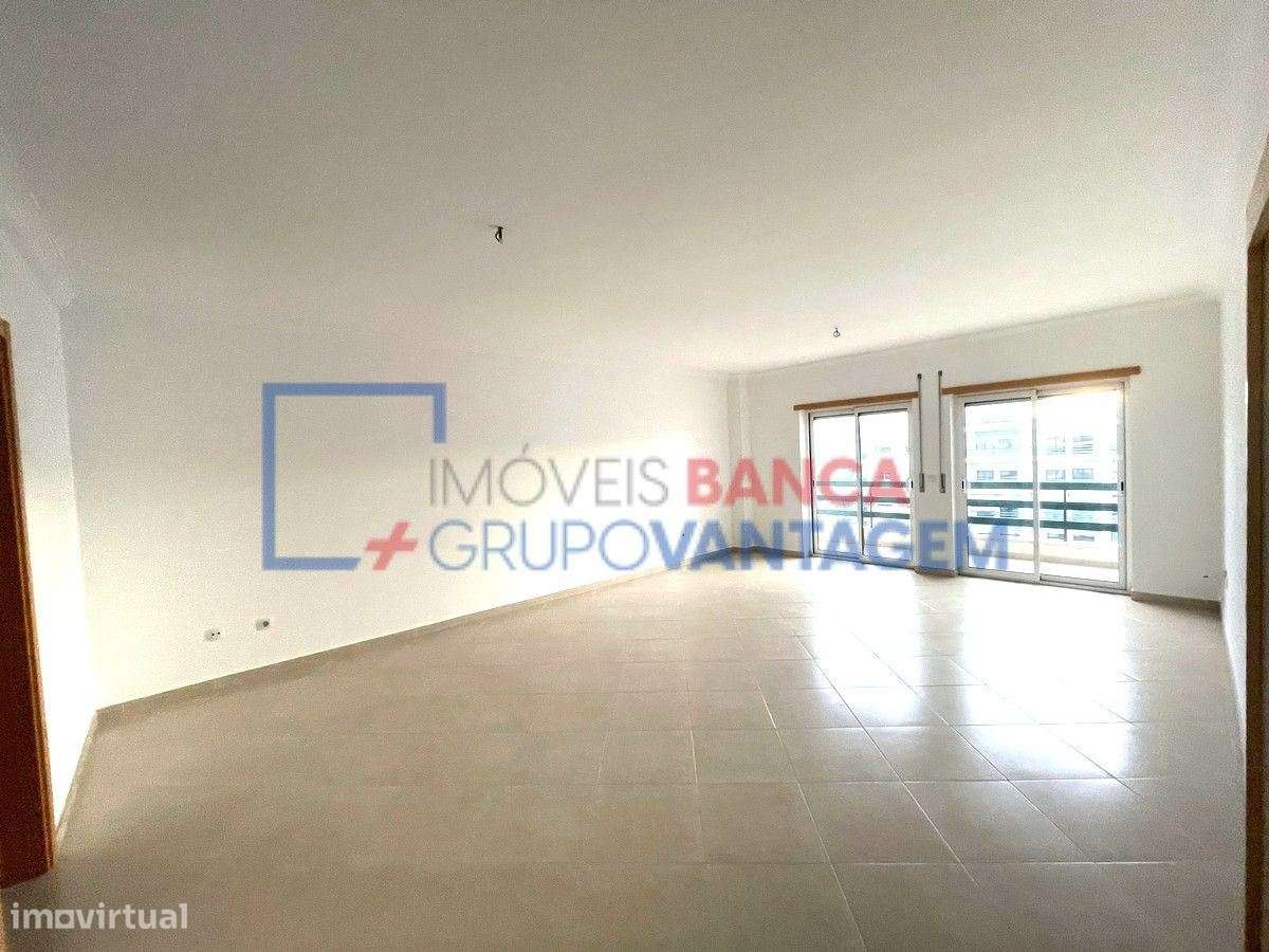 T3 nos Fidalguinhos, Lavradio, Barrreiro para Venda - Grande imagem: 5/30