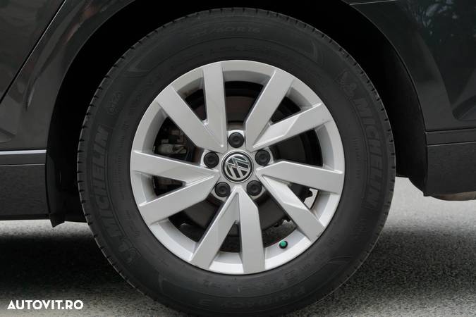 Volkswagen Passat 1.5 TSI OPF DSG Business - 34