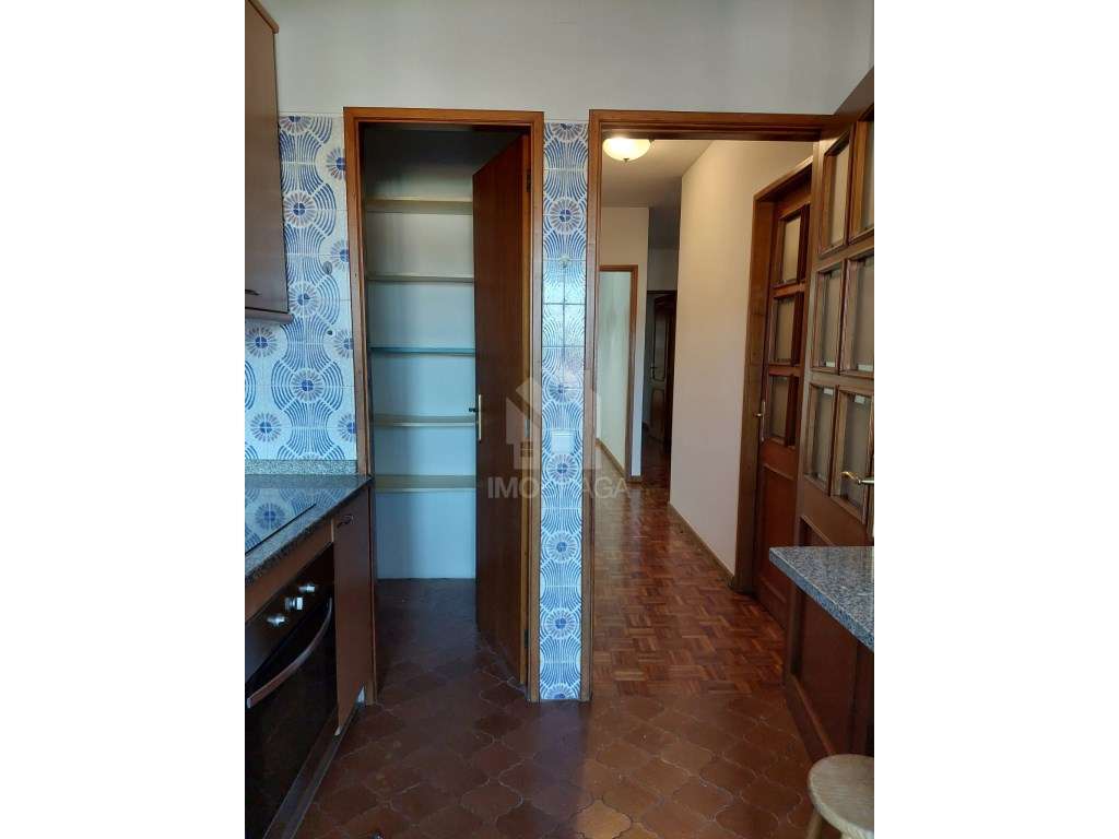 Arrendamento Apartamento T3 - Centro da Cidade - Grande imagem: 3/11