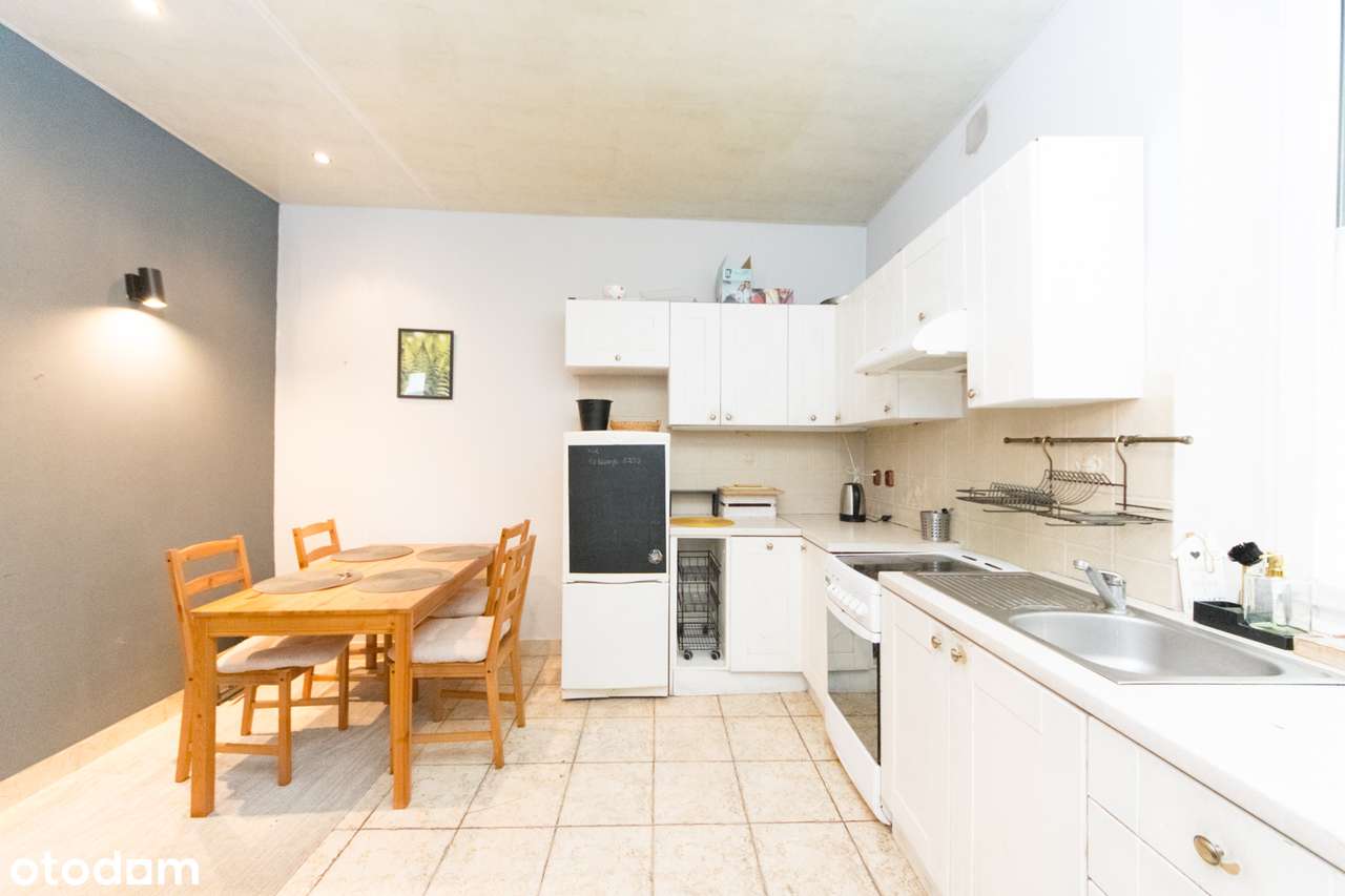1-Pokojowe mieszkanie w centrum z osobną kuchnią - Pełny obrazek: 4/12