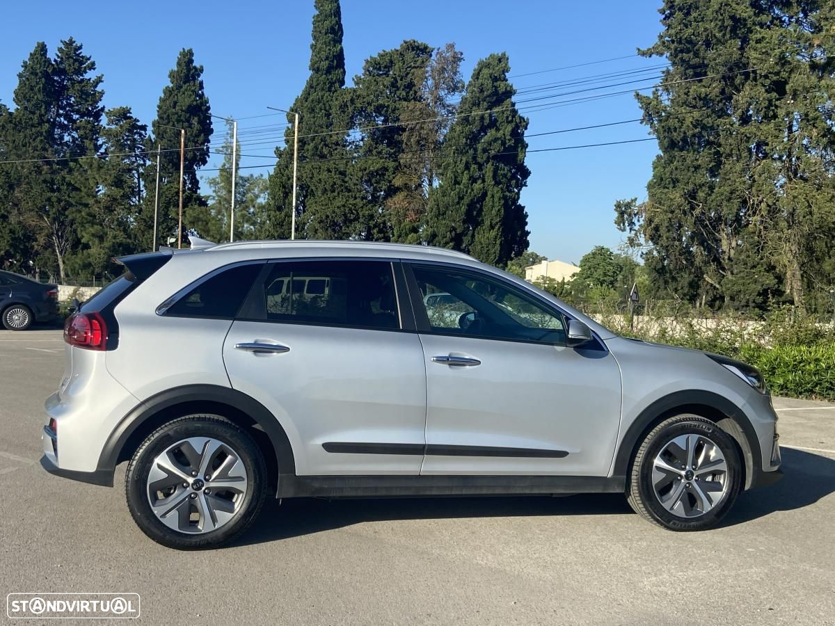 Kia e-Niro EV 64kWh - 10