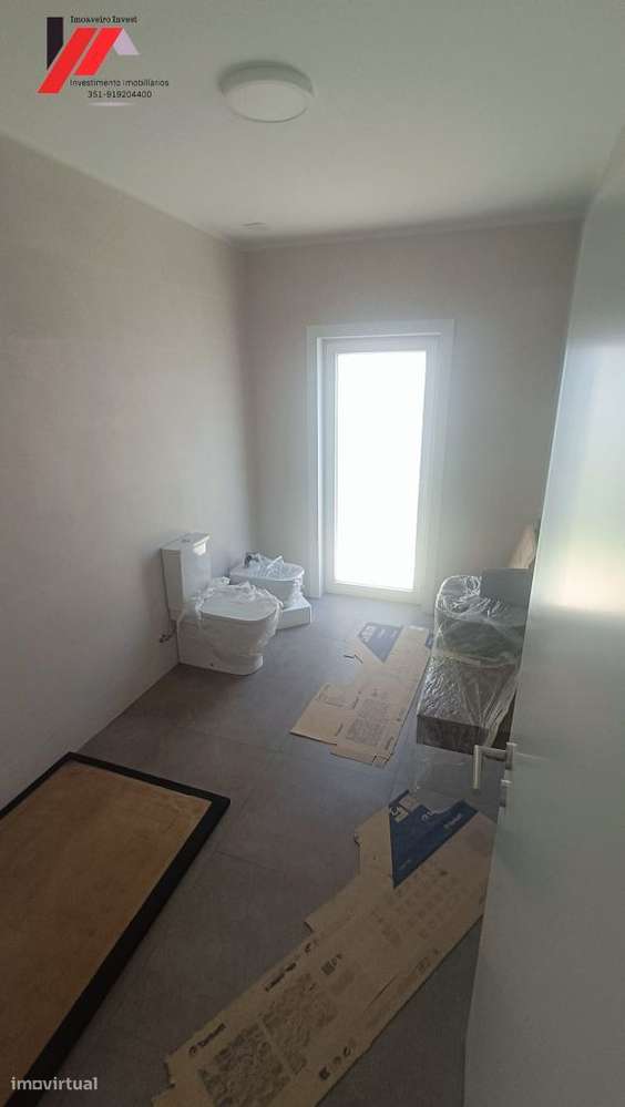 Moradia Térrea de Arquitetura Moderna - T4 - Grande imagem: 5/24