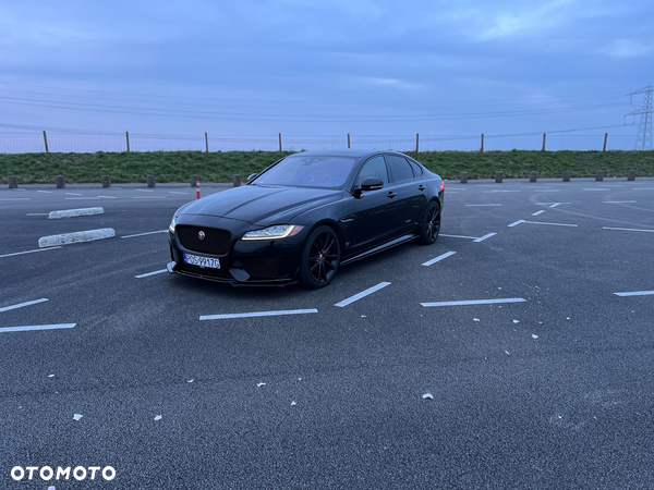 Jaguar XF S - 24