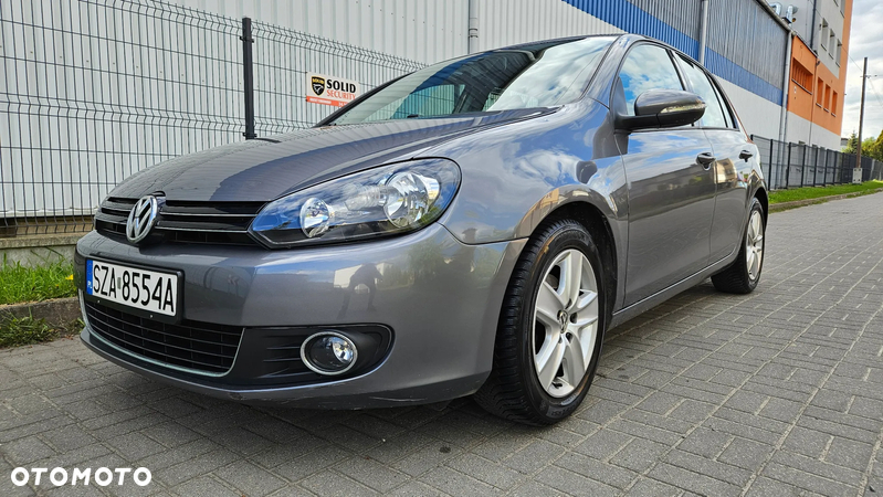 Volkswagen Golf VI 1.6 TDI Comfortline - 10