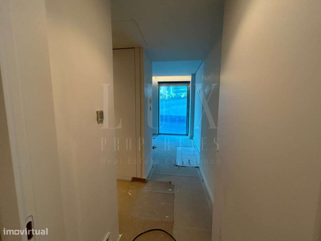 APARTAMENTO T1 DE LUXO EM PRESTIGIADO CONDOMÍNIO DE CASCAIS-26