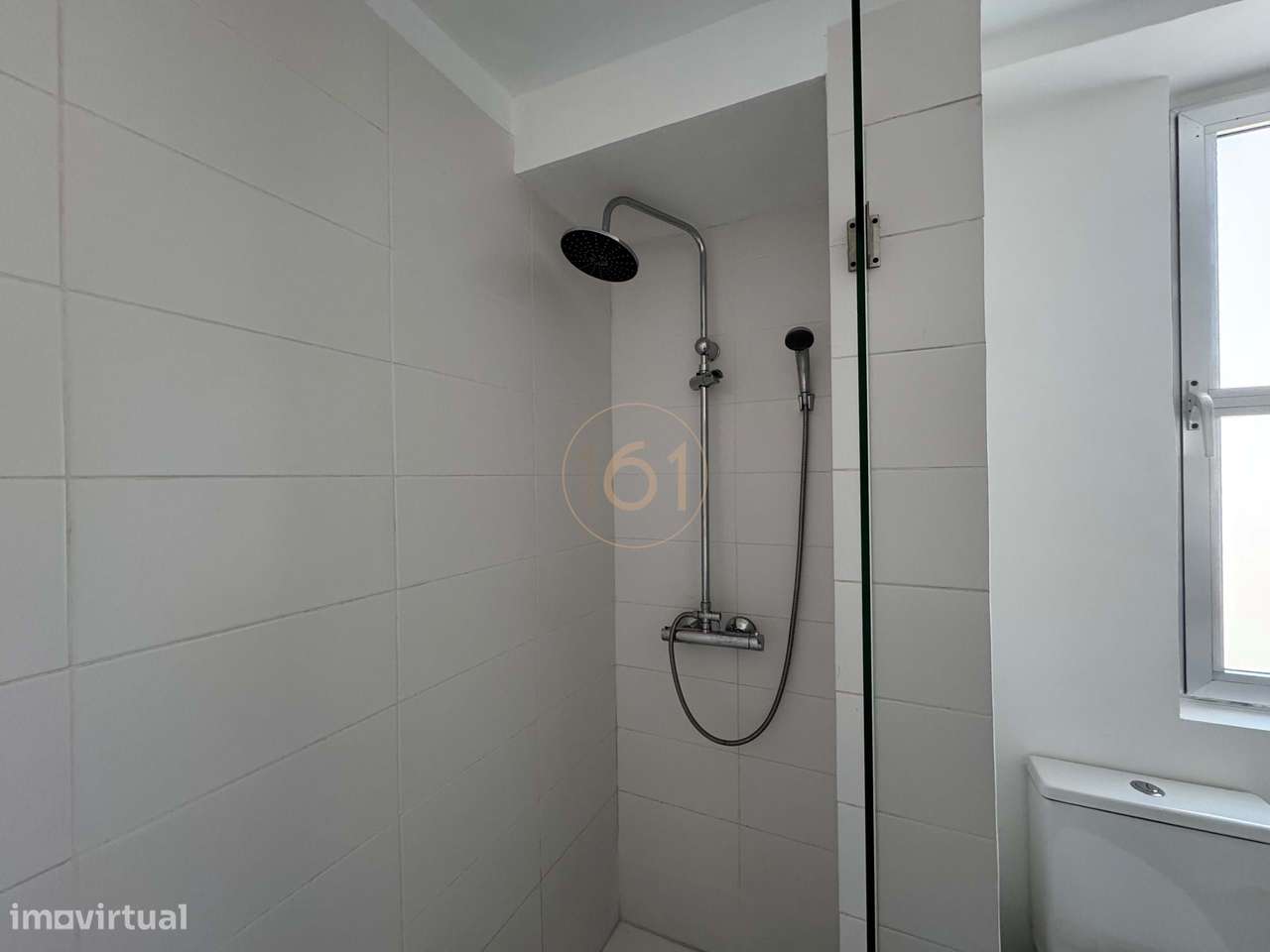 Apartamento T3 com varanda, para venda , no Porto-22