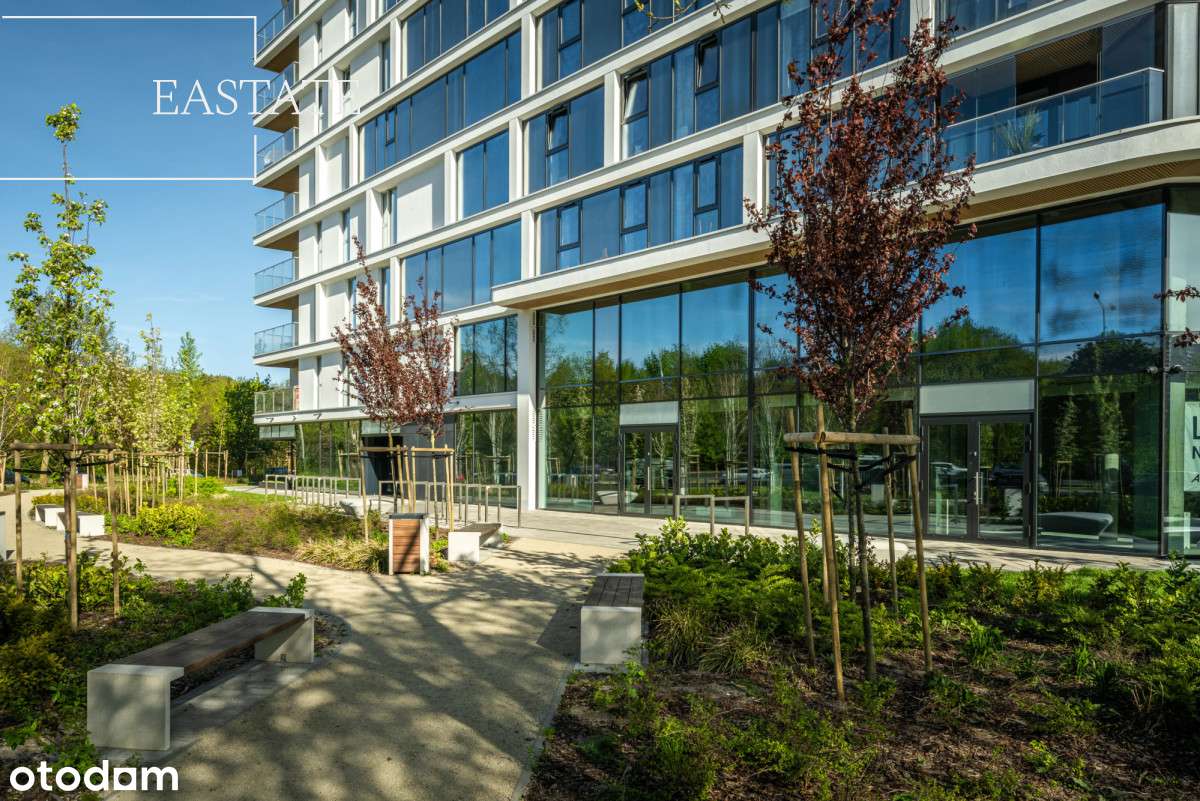 Przestronny Lokal z Witryną przy Parku Reagana - Pełny obrazek: 2/14