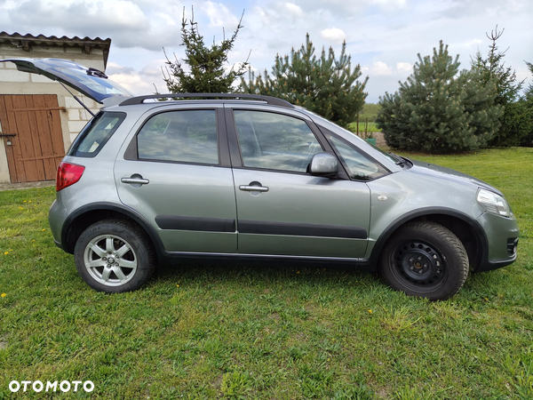 Suzuki SX4 1.6 Comfort 4WD - 7