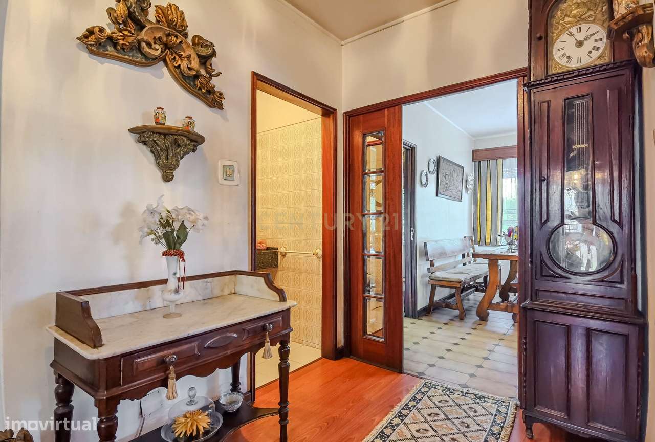 Moradia T4+1 em Pedra com Terreno de 1088m² em Pedrouços – Próxima ao - Grande imagem: 4/36