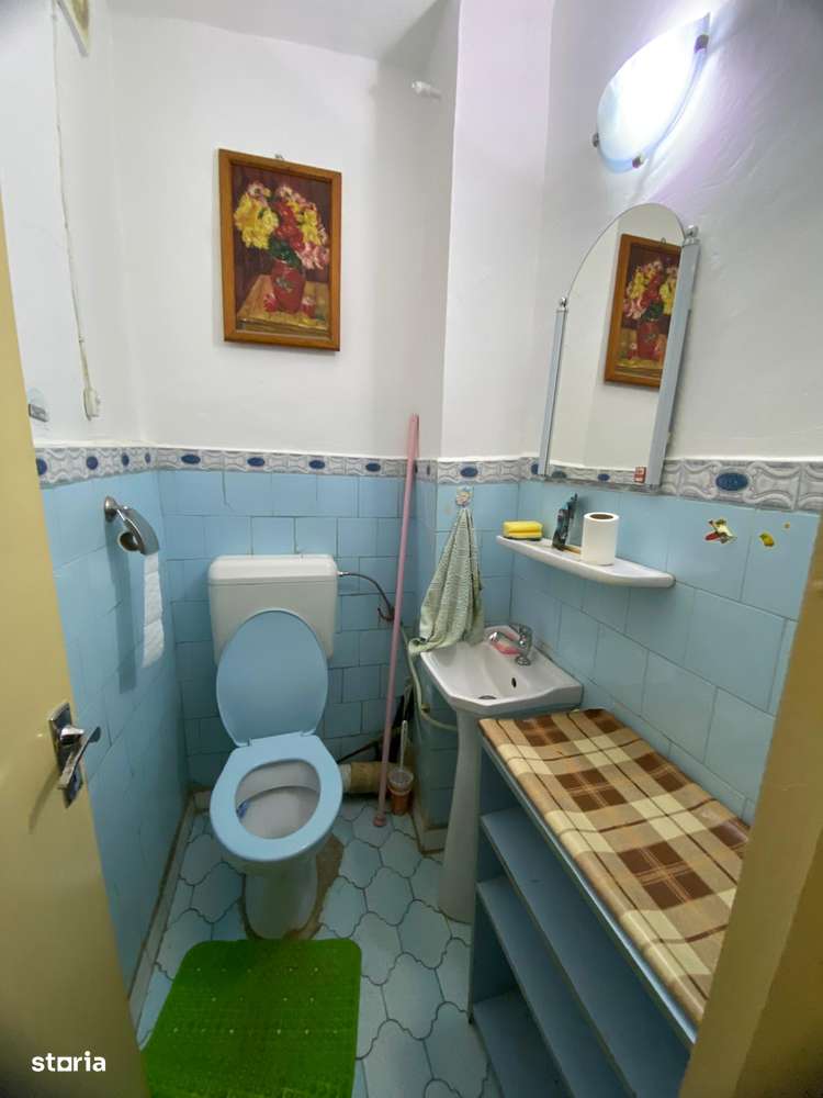 3 DECOMANDATE la etajul 2, Banca Nationala-8