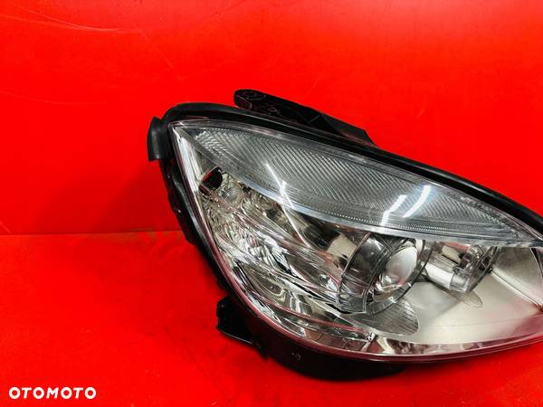 LAMPA PRAWA MERCEDES W204 CLC BI XENON BDB EUROPA - 2