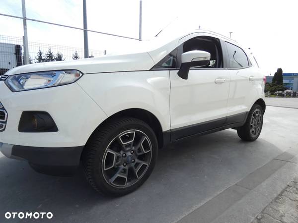 Ford EcoSport - 4