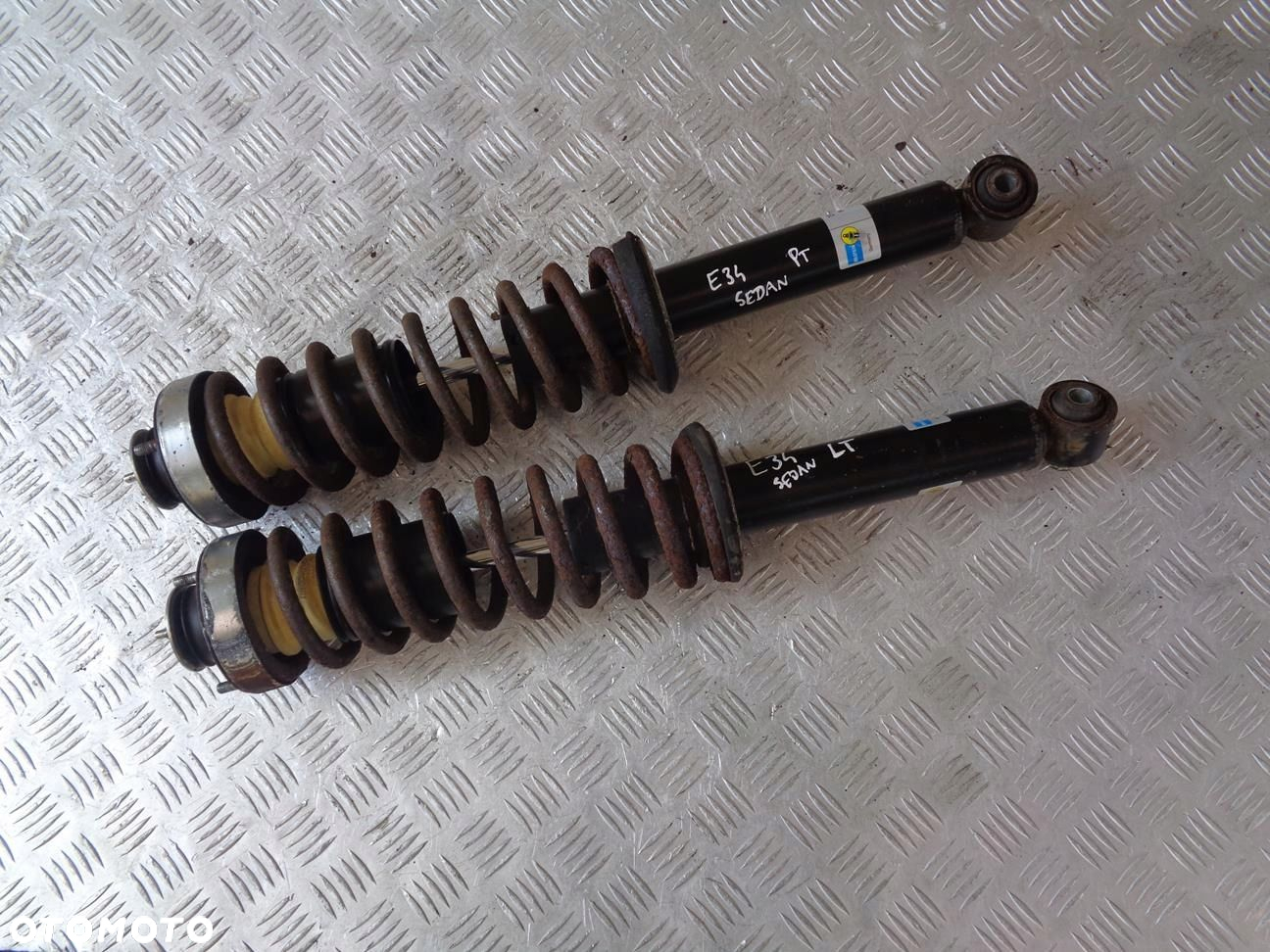 MCPERSON AMORTYZATOR TYLNY TYŁ BILSTEIN BMW E34 - 2