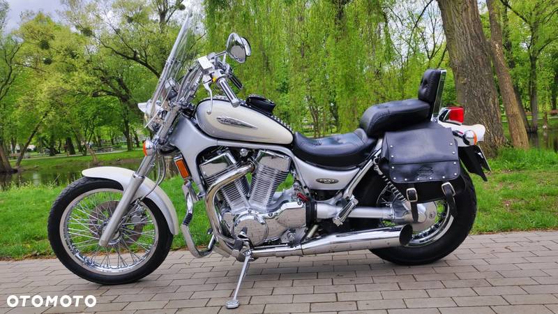 Suzuki Intruder - 5