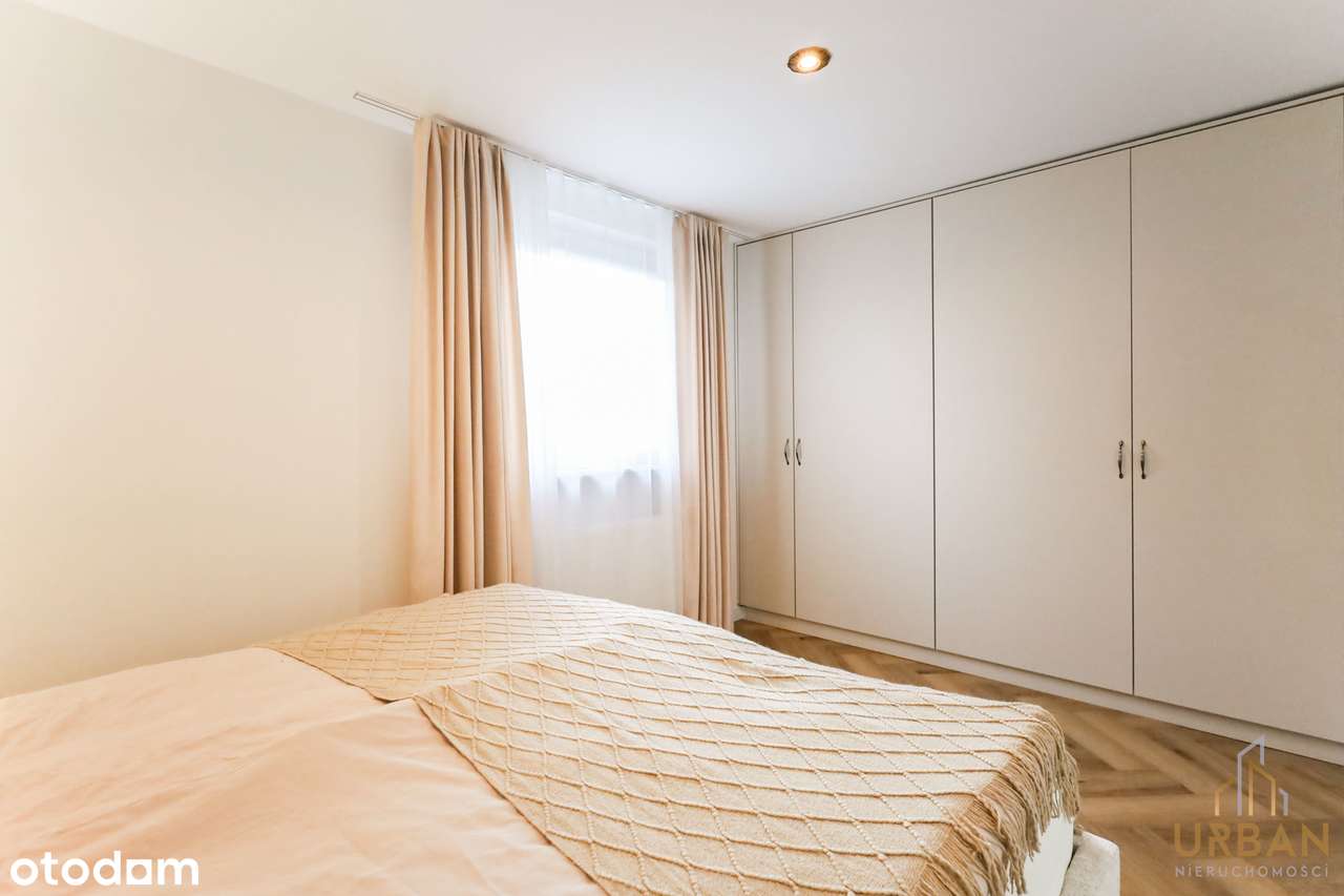 Klimatyczny bliźniak z dużą działką | Maślice-10