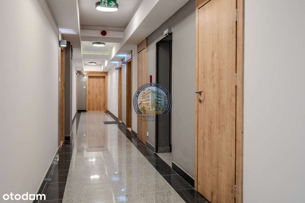 Luksus i panorama morza — apartament przy plaży-19