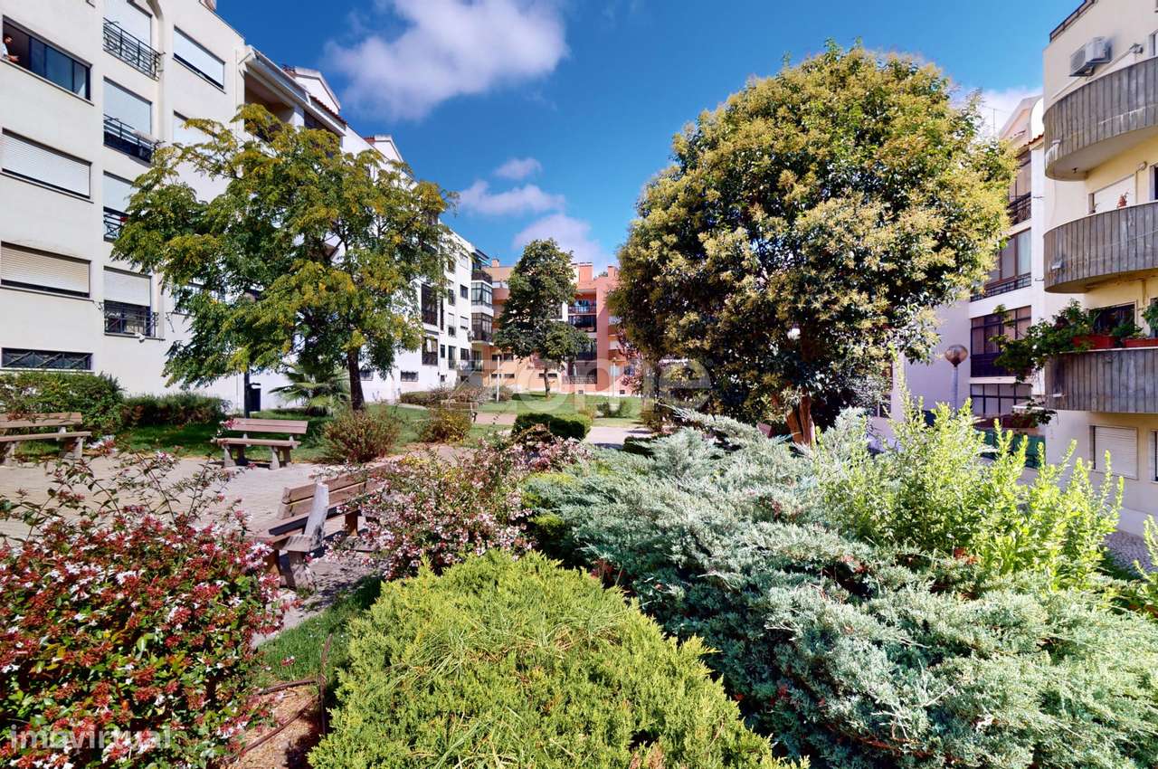 Apartamento T1 em Carcavelos, Quinta do Barão - Grande imagem: 2/22