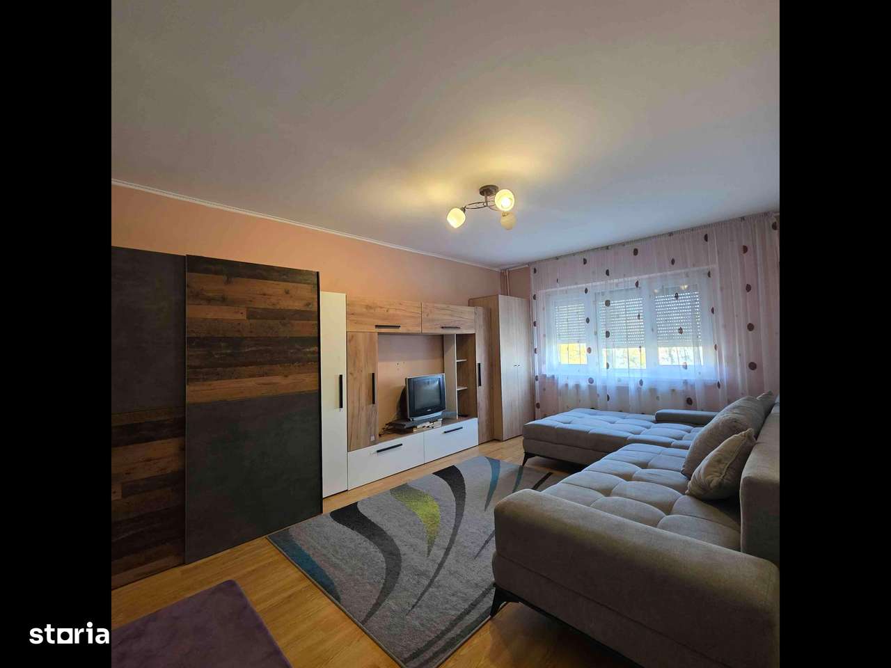 Apartament Decomandat Doua Camere Războieni Velenta-0