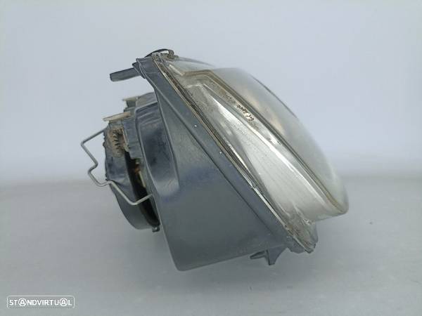 Optica Farol Direita Drt Volkswagen Bora (1J2) - 4