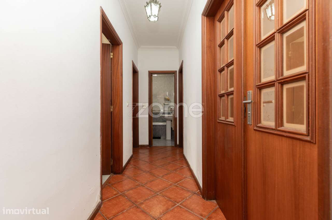 Prédio composto por dois apartamentos | Guerra Junqueiro | Coimbra-39