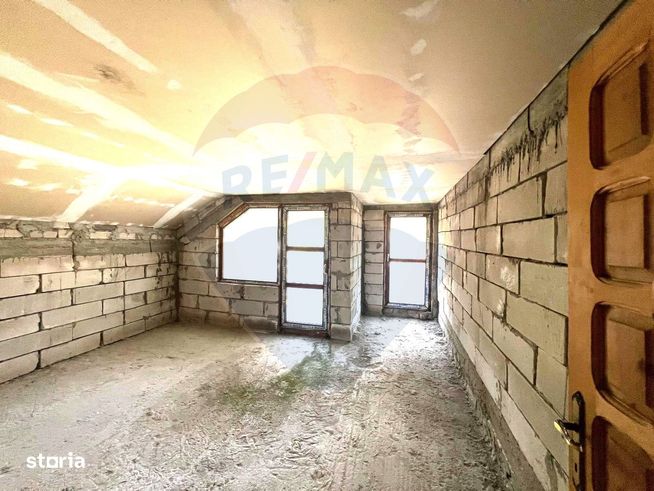 Casă / Vilă cu 6 camere de vânzare în BUHUȘI Județul BACĂU-7