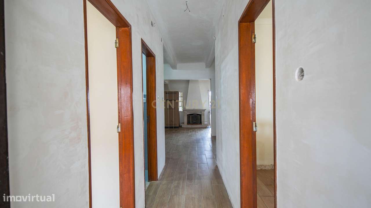 Moradia T2 com Espaço Exterior em São Domingos – Santiago do Cacém - Grande imagem: 4/41