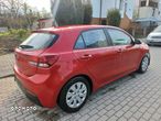 Kia Rio - 11