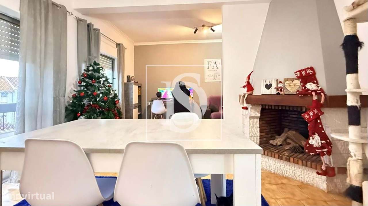 Apartamento T2 com Varanda e Arrecadação na Moita - Grande imagem: 5/22