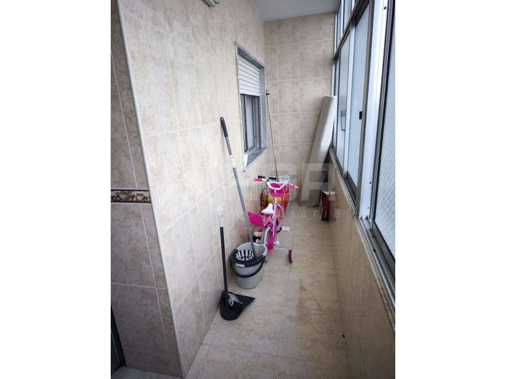 T2 | 1º ANDAR RENOVADO | EXCELENTES ÁREAS | BEM LOCALIZADO | BAIXA ...-14