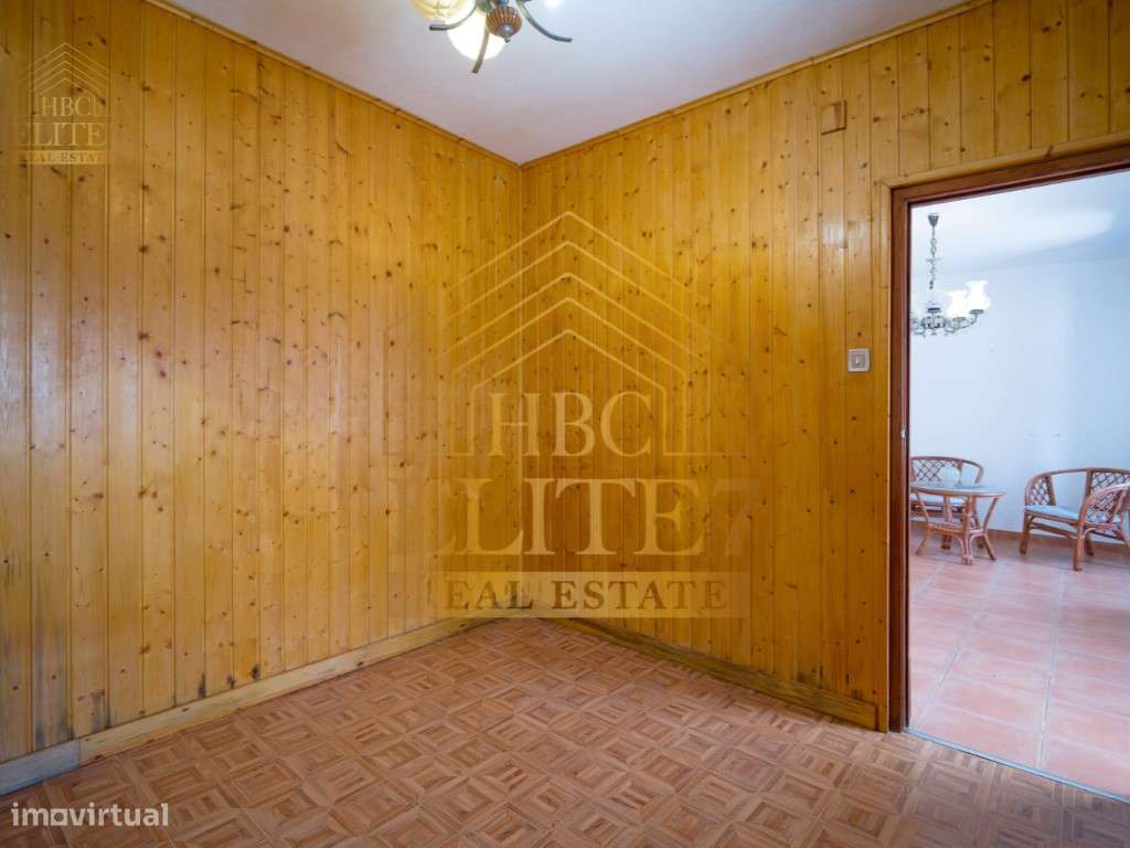 Moradia T3 para Renovar | Vau, Óbidos-10