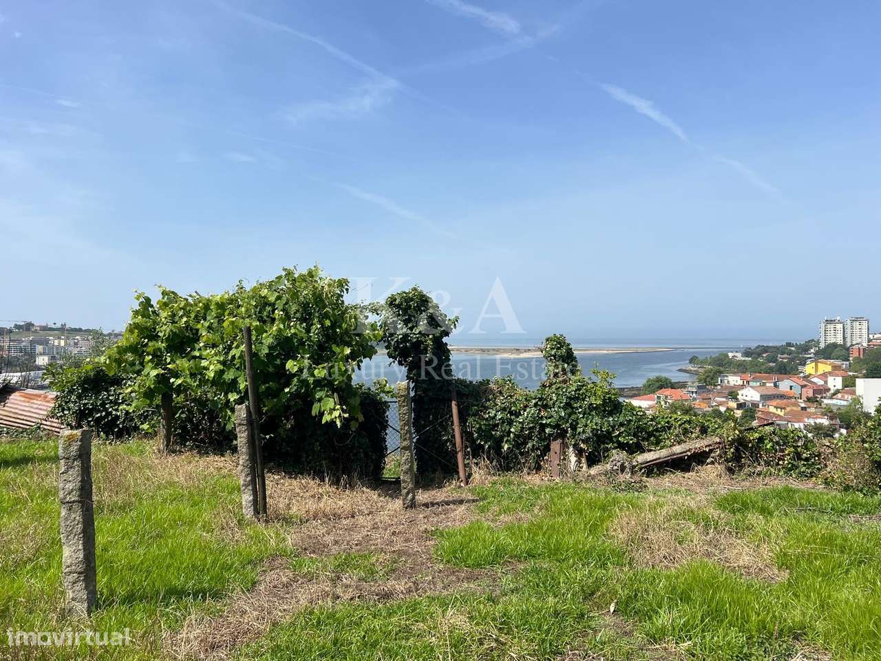 Terreno com vistas inalteraveis sobre o rio Douro-4