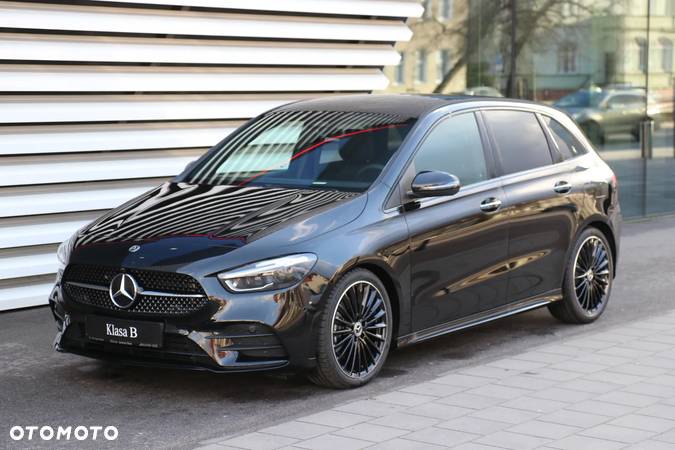 Mercedes-Benz Klasa B 220 4-Matic mHEV AMG Line 8G-DCT - 4