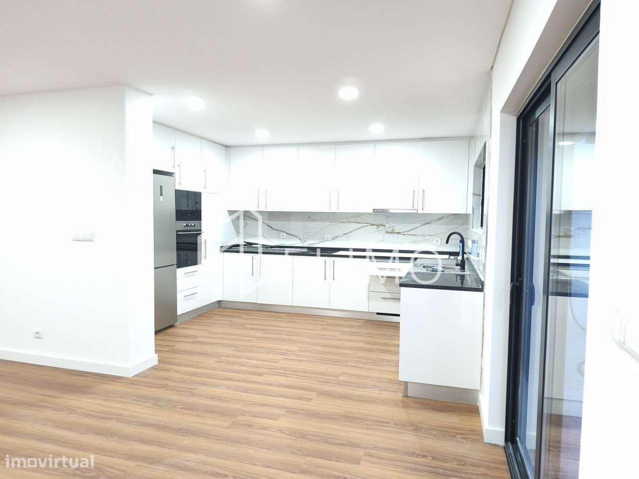 Moradia T3 geminada Nova-19