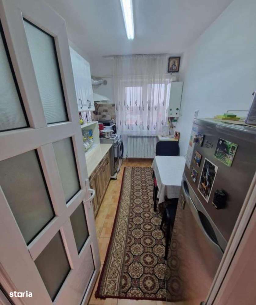 Apartament 3 camere 65 mp, decomandat, renovat - Imagine principală: 3/6