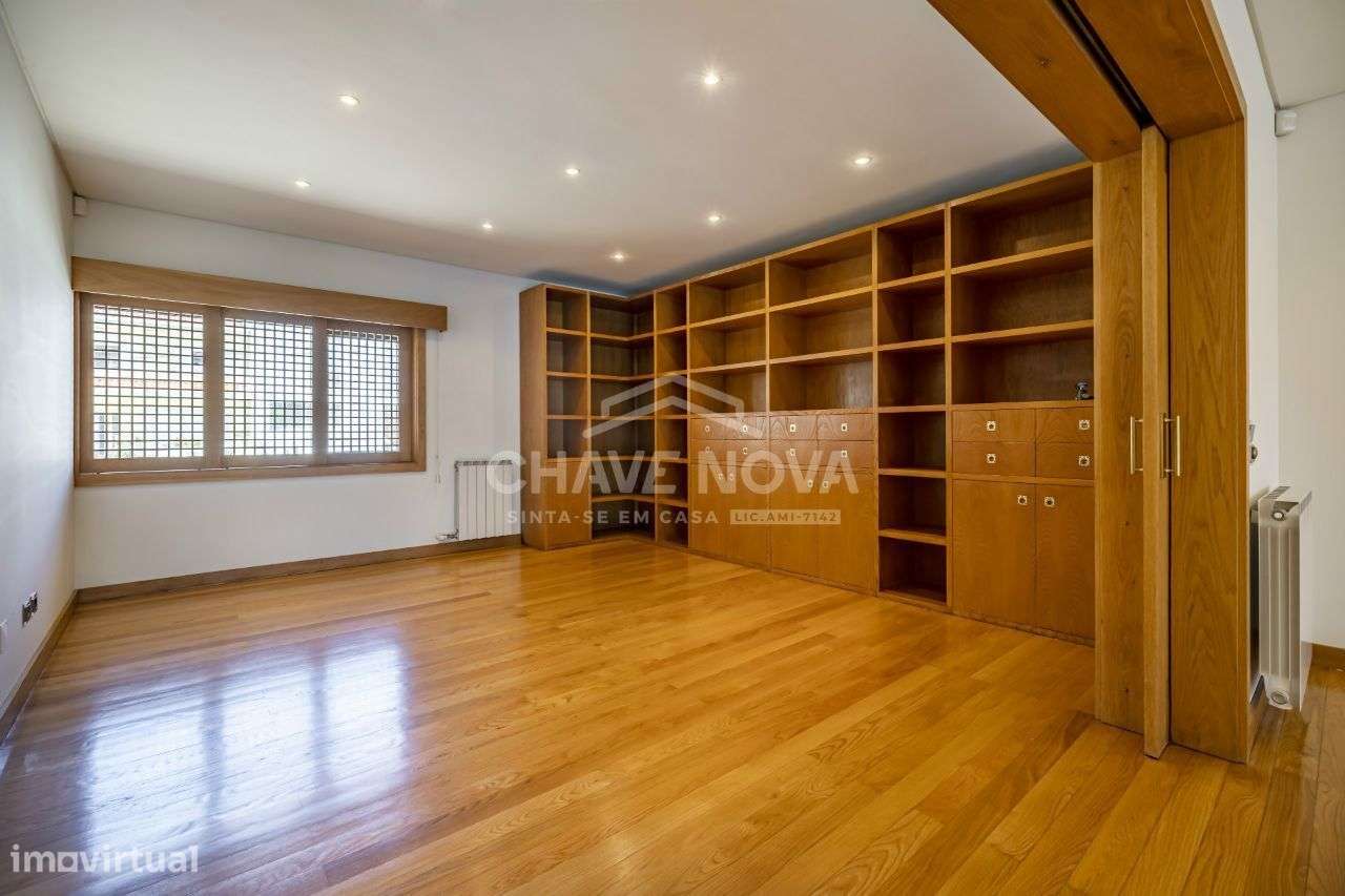 Moradia T4+1 de Luxo em Matosinhos-5