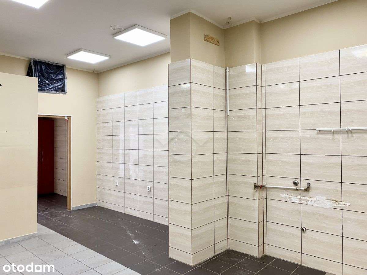 Lokal użytkowy | 7 pomieszczeń | Duża witryna-3