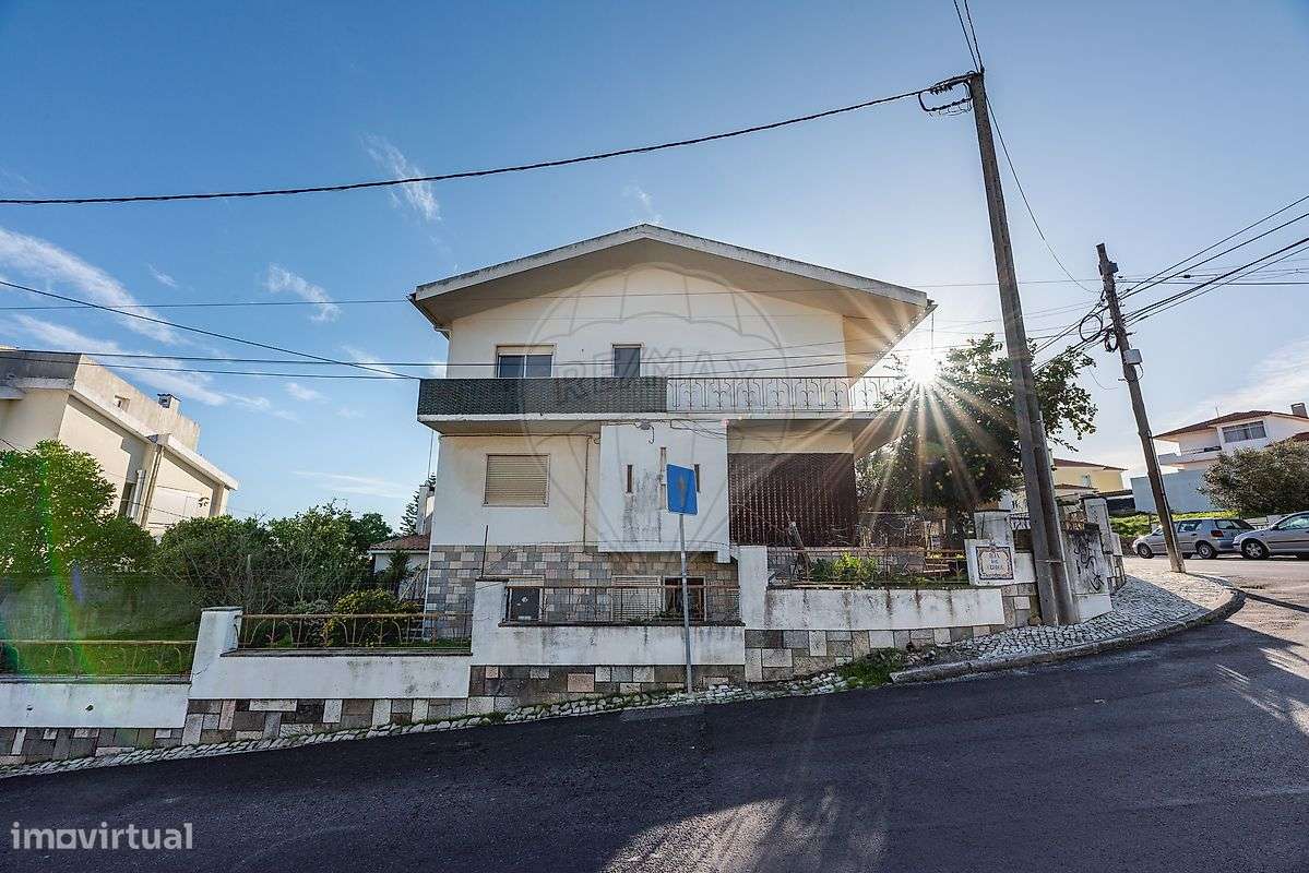 Moradia T9 para venda-7