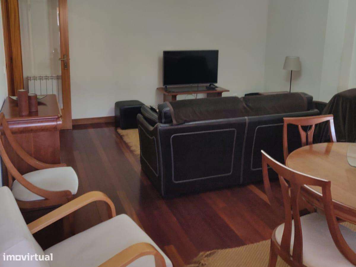 Apartamento T2 100m2 - com Piscina e Garagem Fechada - Esposende-7