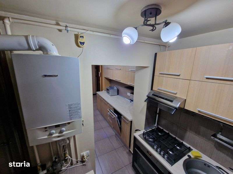 Inchiriez apartament, 2 camere, et 1, centrala, Str Orsova(Langa Vox) - Imagine principală: 4/7