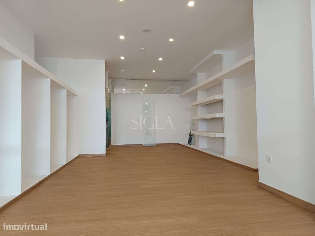 Loja na Foz - Grande imagem: 4/7